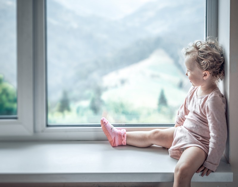 Angoisse de séparation : comment la gérer avec bébé ?
